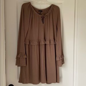 NWT Very J dress with ruffle accents